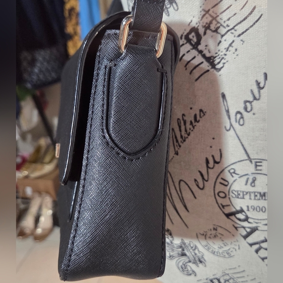 ✨️♠️Bundle♠️✨️ Kate Spade Crossbody Bag And Wallet!! - Picture 6 of 12